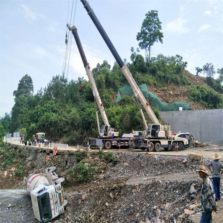 烟台烟台24小时应急道路救援吊装吊装现场实拍